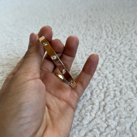 Stainless Steel RoseGold Love Bracelet with Crystals - Picture 4 of 9